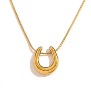 Horse-Shoe Pendant
